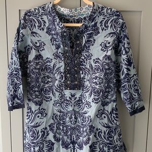 Robert Graham Blue Embellished Tunic size M